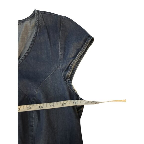 Old Navy Girls Denim Dress - Picture 5 of 7